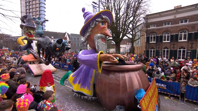 Optocht Eindhoven LIVE - Optocht Eindhoven
