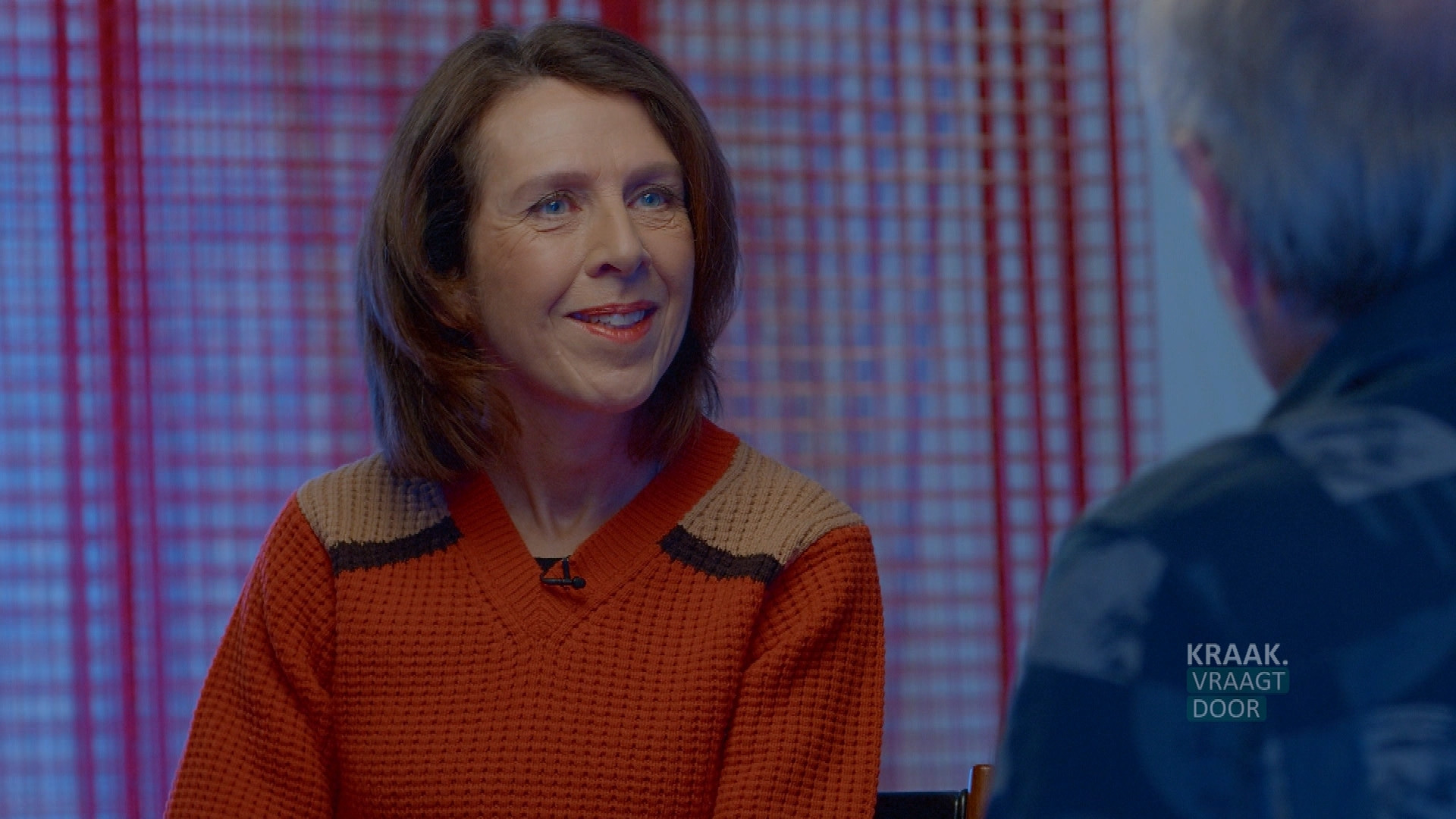 KRAAK. vraagt door