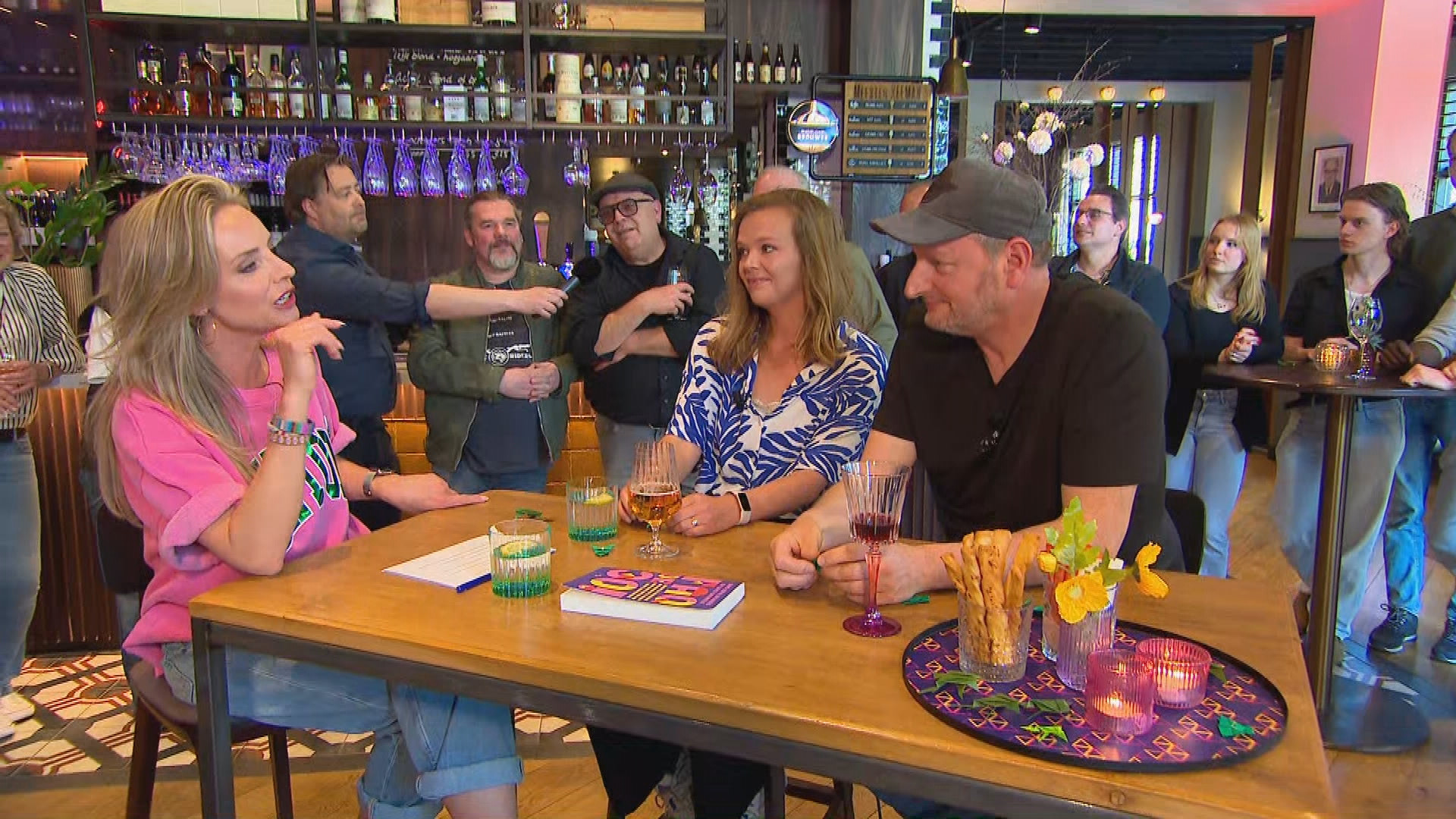 VRIJDAG - 11 april 2025