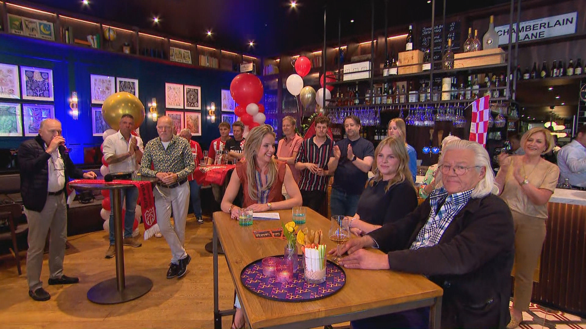 VRIJDAG - Vrijdag 16 mei