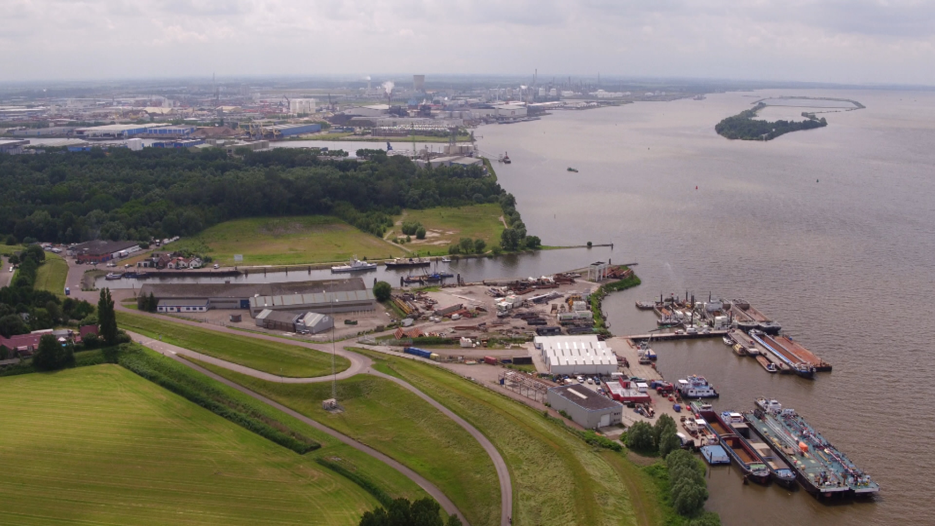 M&M in Moerdijk - Aflevering 7