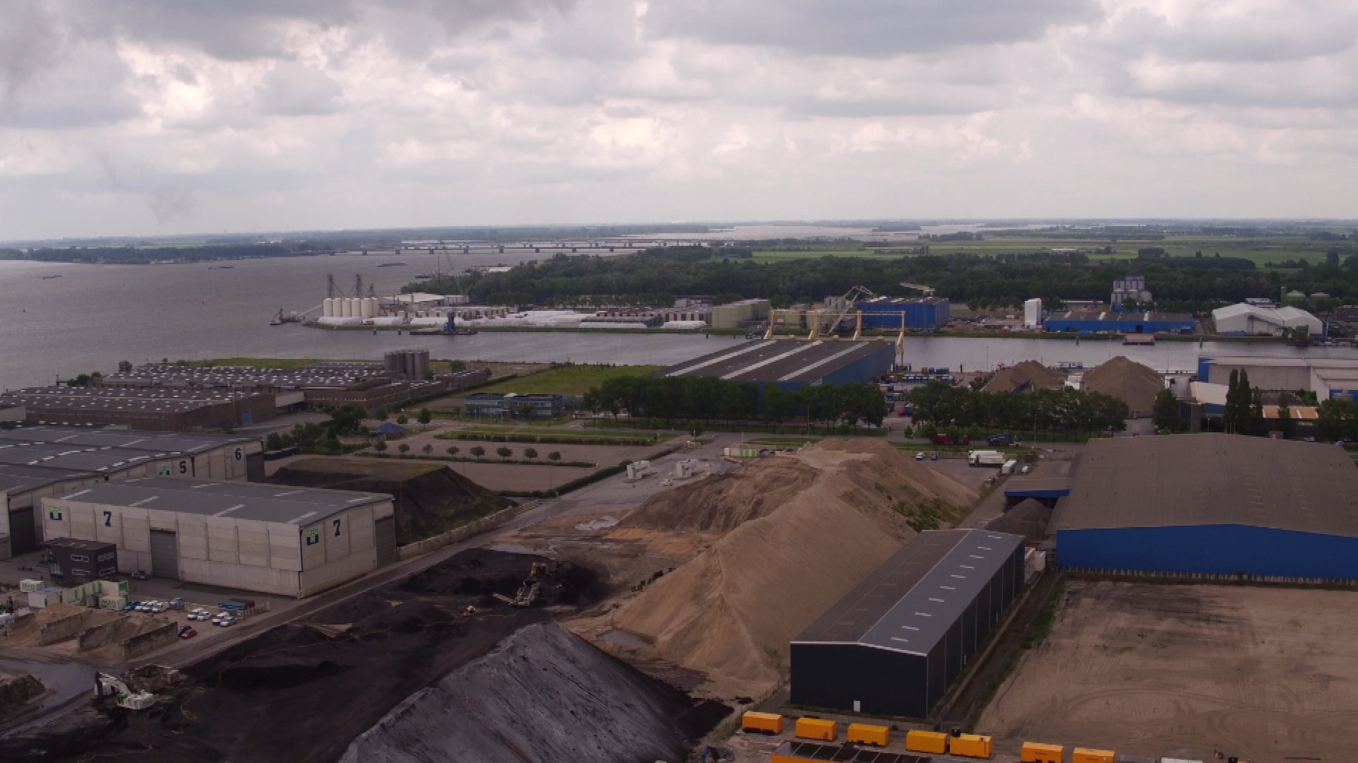 M&M in Moerdijk - Aflevering 2