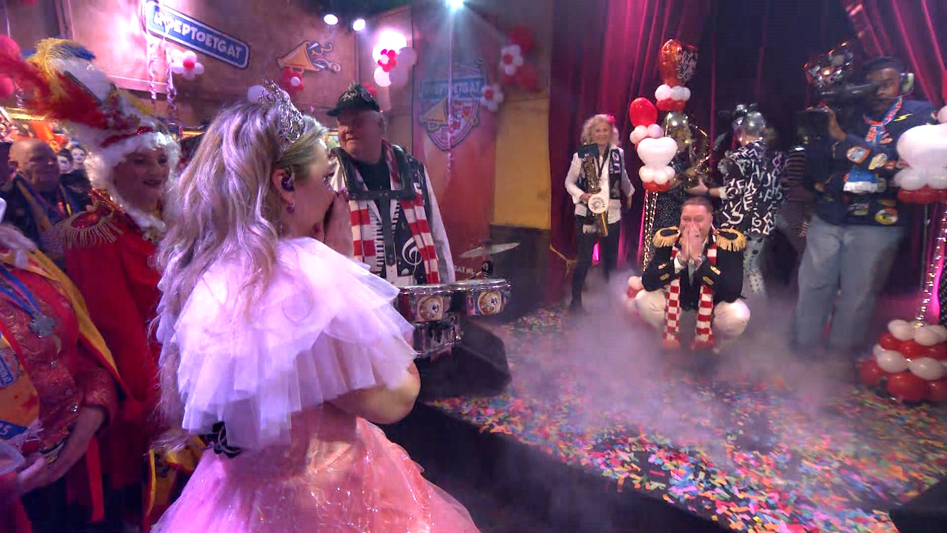 Fijnfisjenie Café LIVE - 17 februari 2026 deel 1