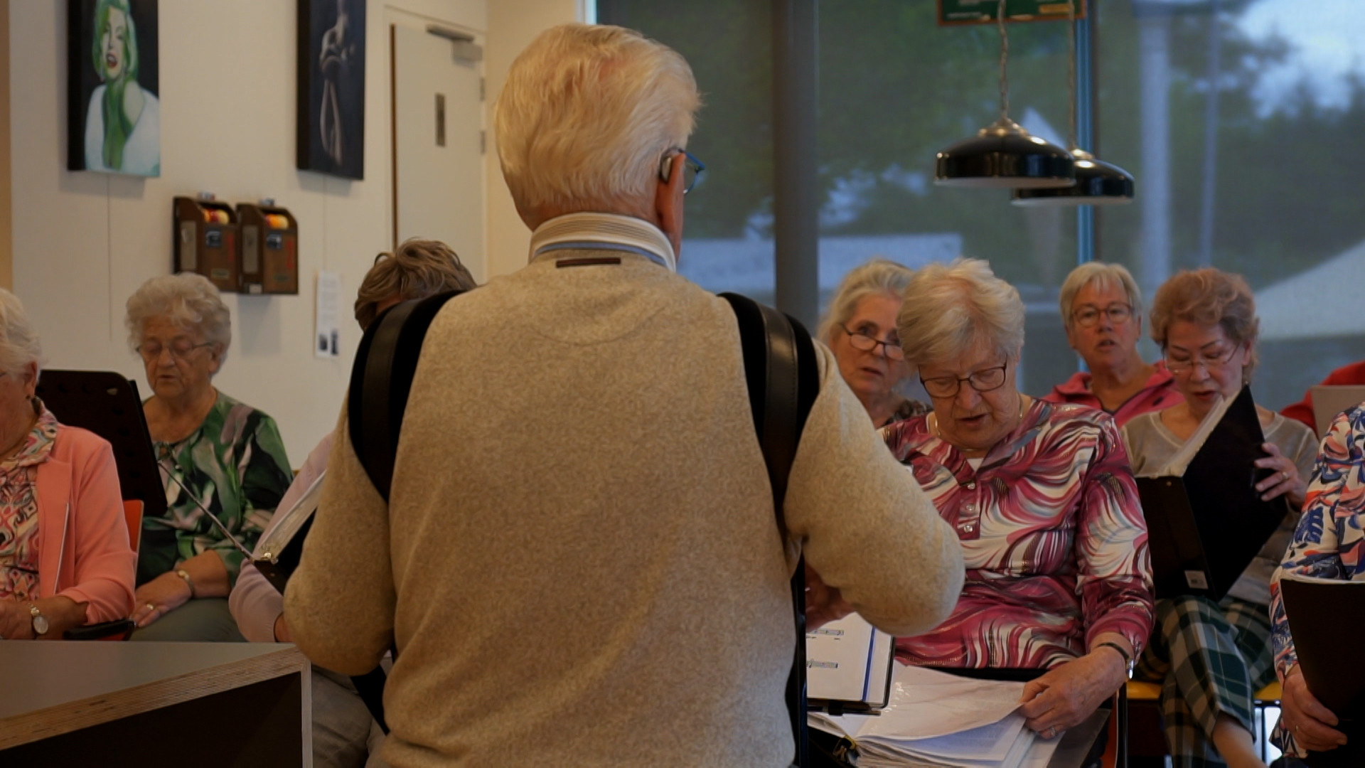 Ondertussen in Moerdijk - April